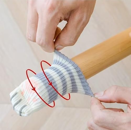 واقي أرجل الكراسي بتصميم مخلب أصفر